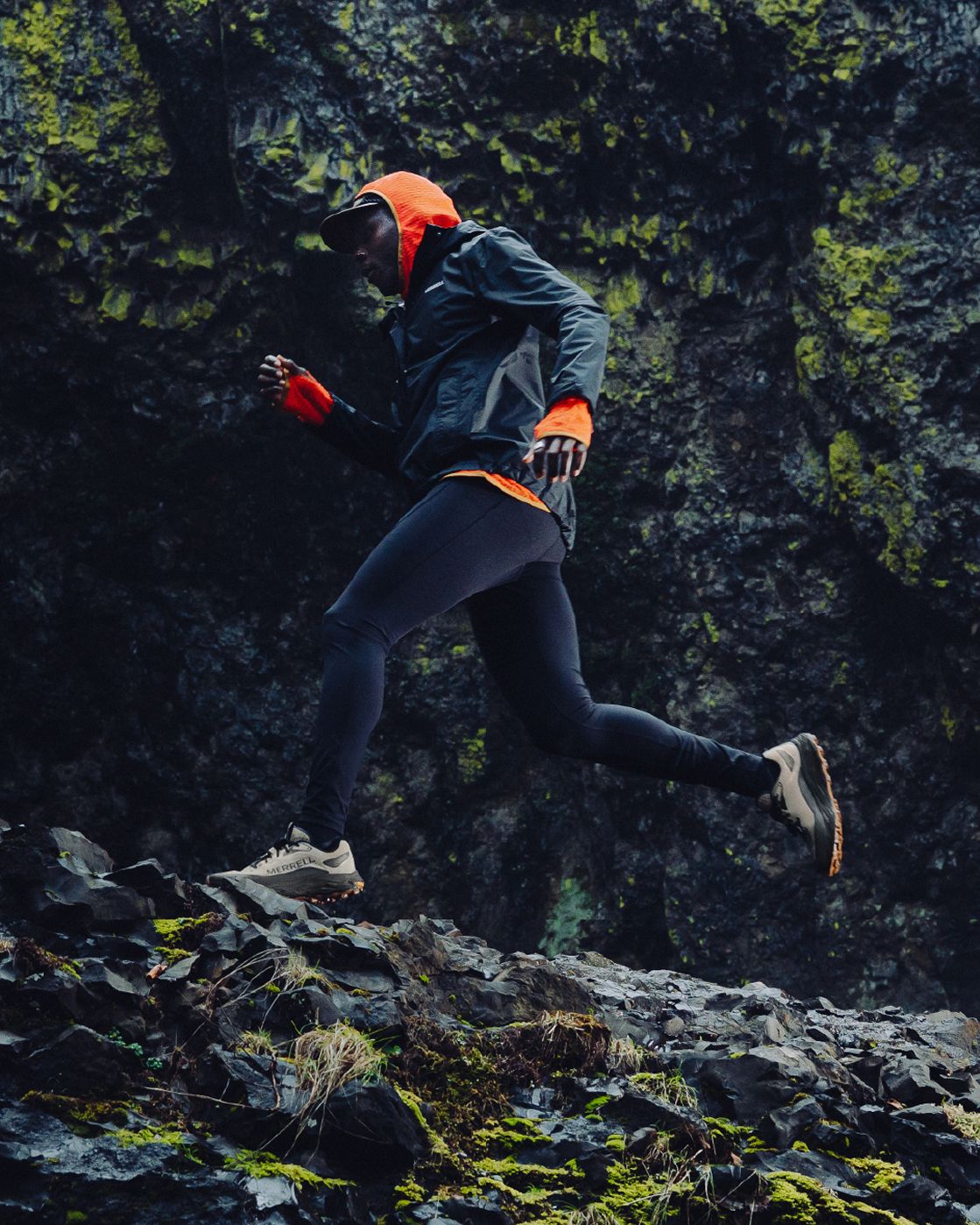 Trail running shoes